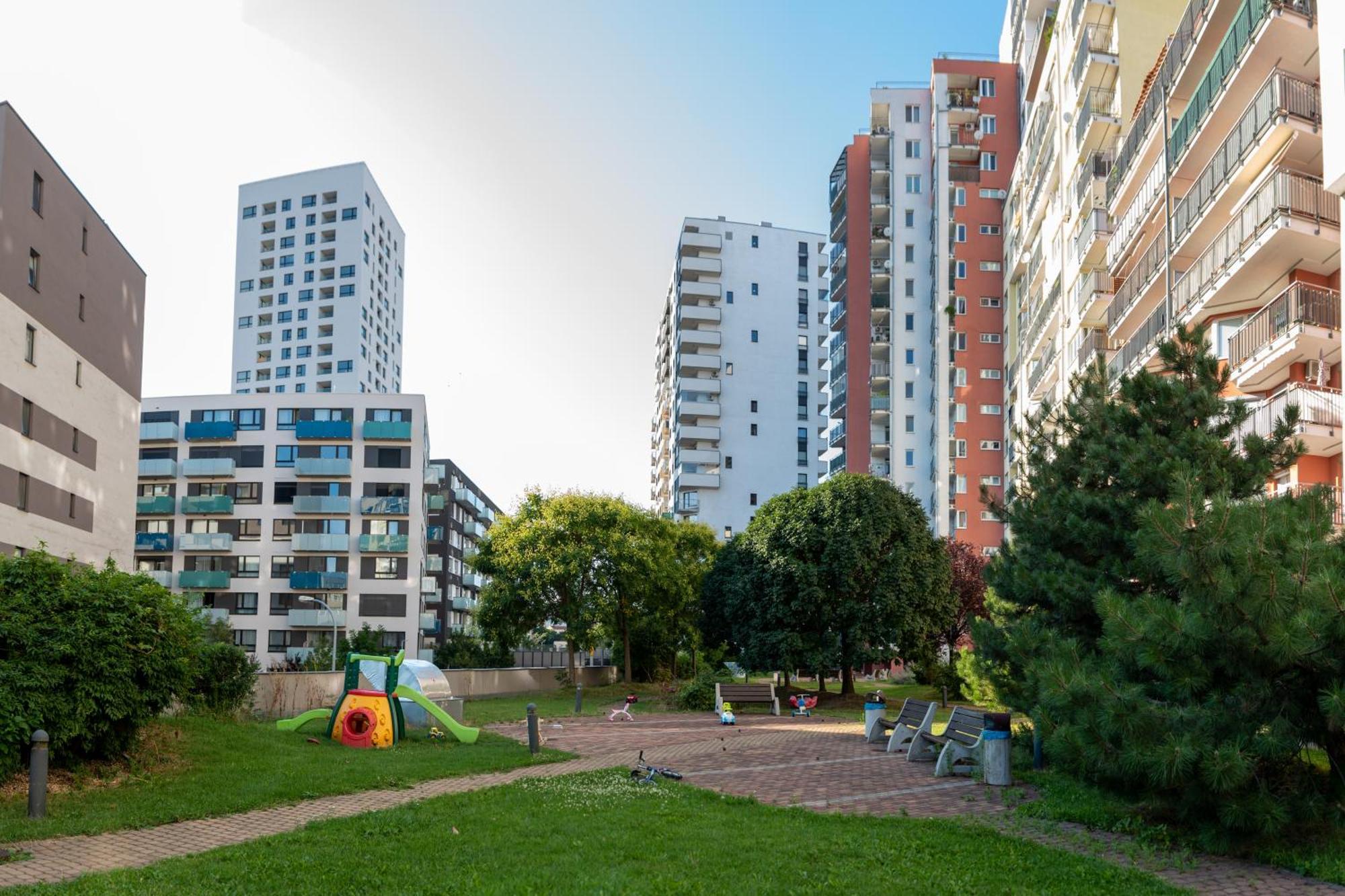 Grape Apartment براتسيلافا المظهر الخارجي الصورة